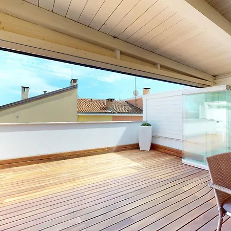 아파트 Open Space Martina